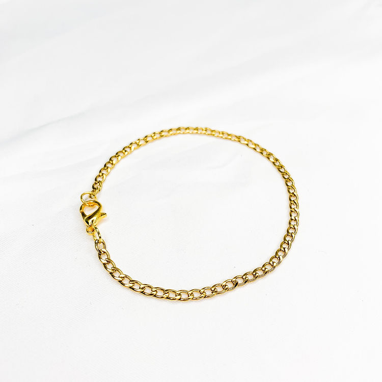 Zuna Bracelet in Gold