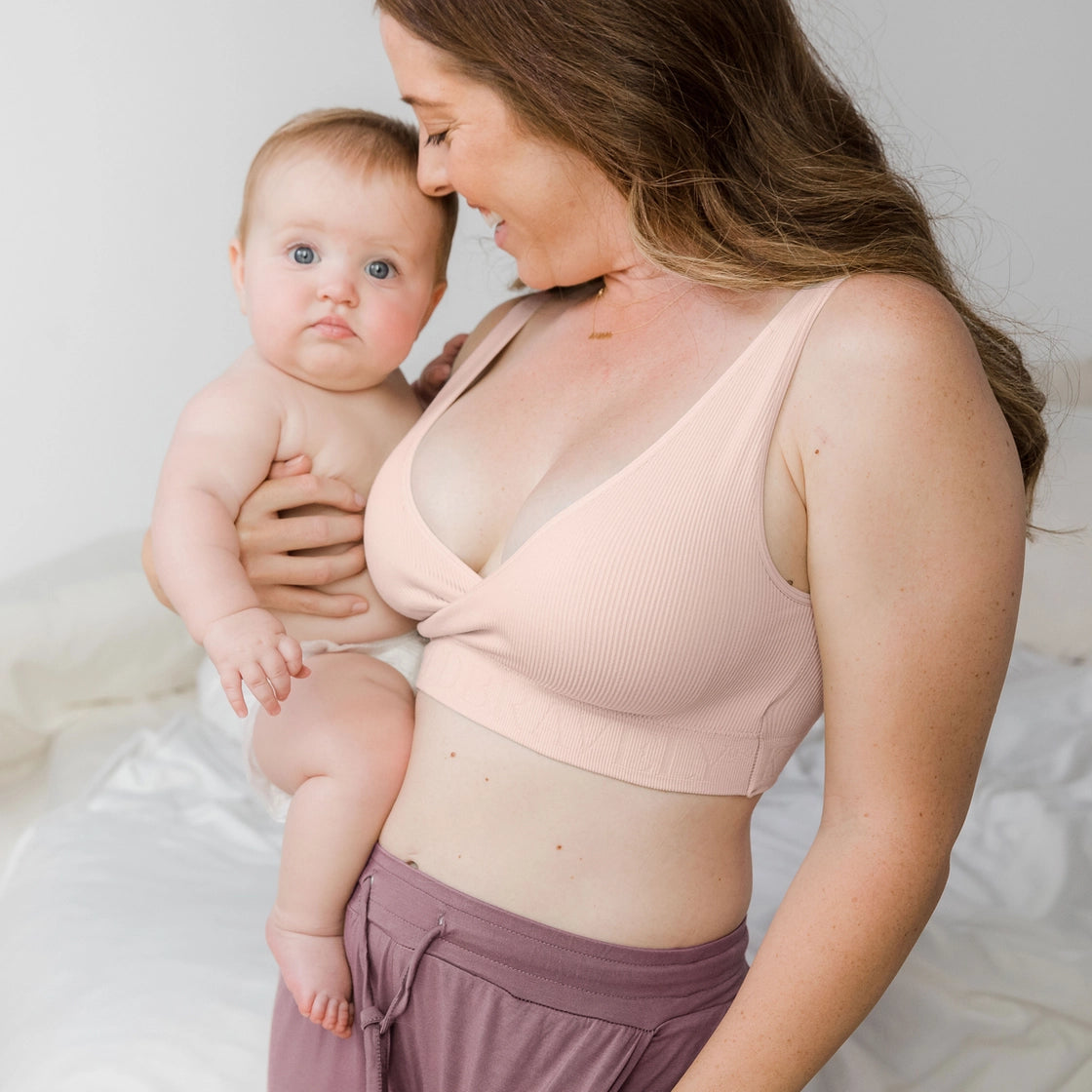 Sublime® Adjustable Crossover Nursing & Lounge Bra in Soft Pink